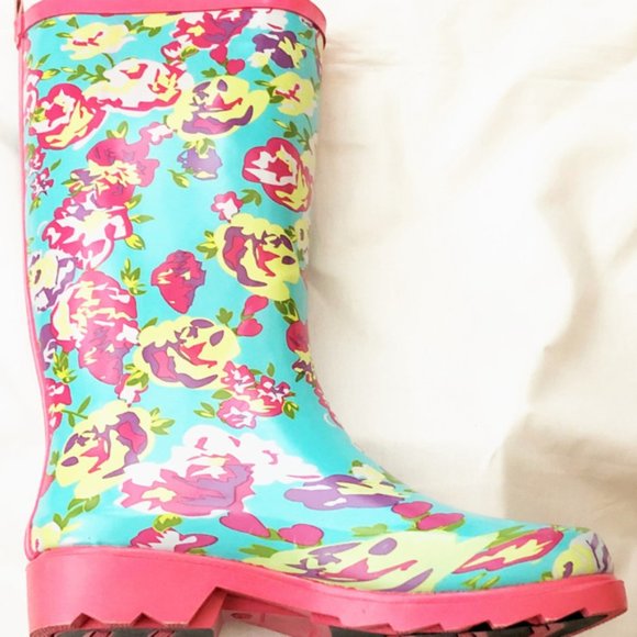time and tru rain boots